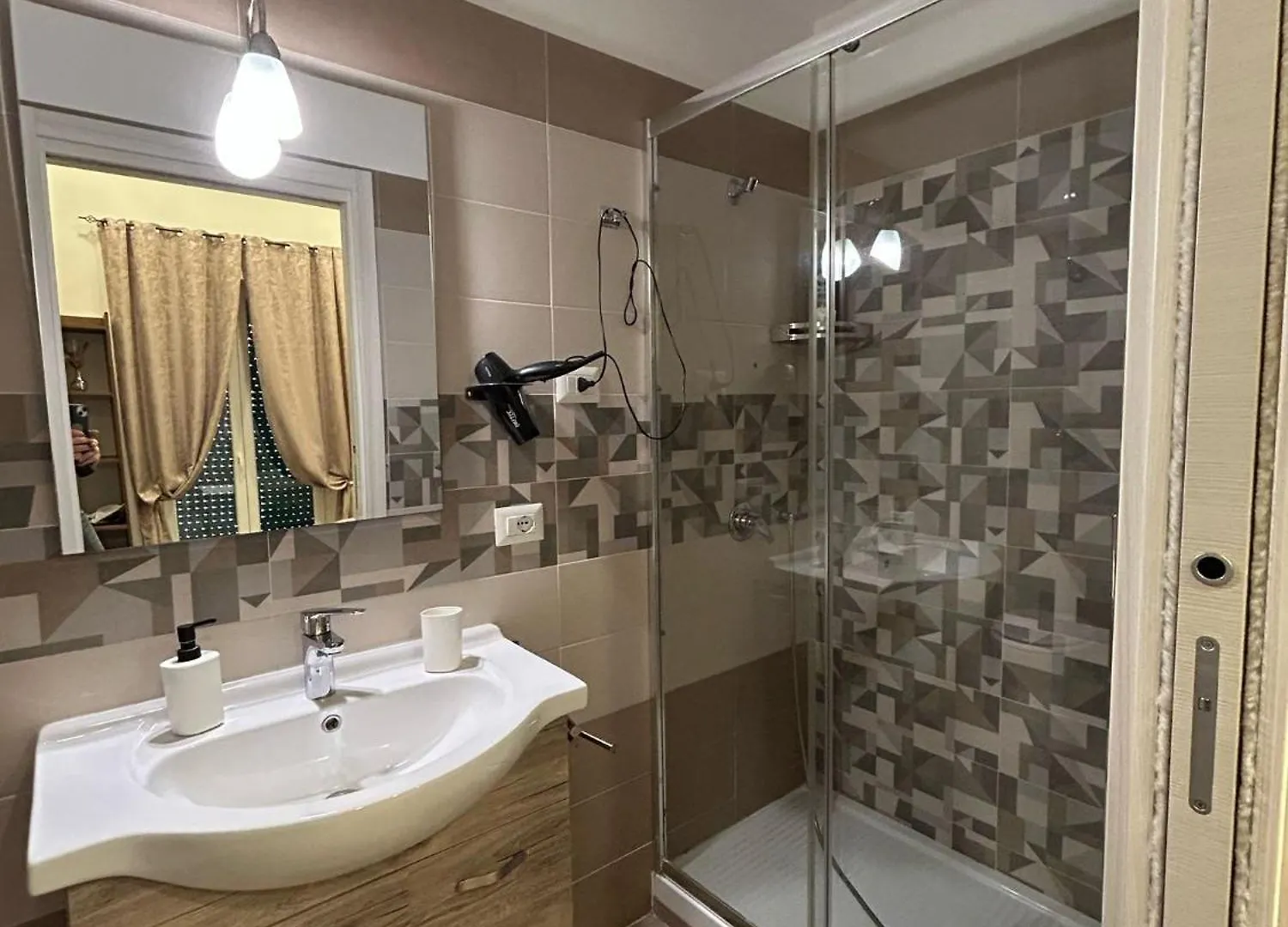 Casa Agnese B&B 那不勒斯 住宿加早餐酒店