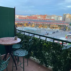 International Garibaldi Couette-café